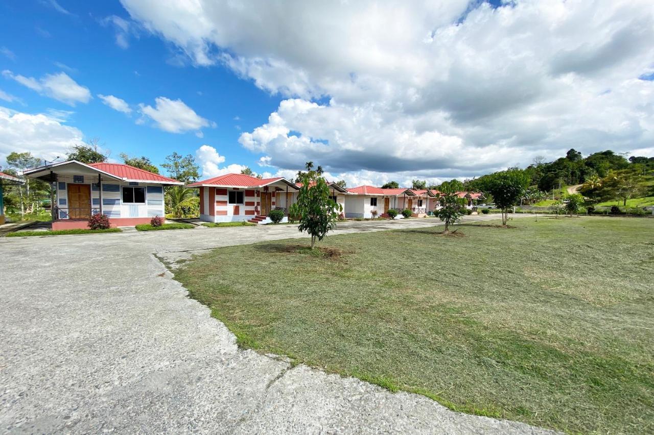 Oyo 90284 Kampung Stay Kilimu Ranau Exterior foto